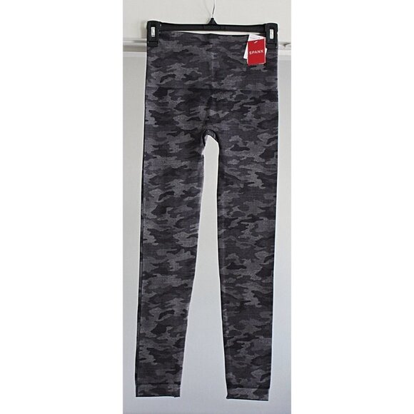 New w/Tags - Spanx Look At Me Now Seamless Leggings in Heather Camo, size Med - Picture 2 of 10